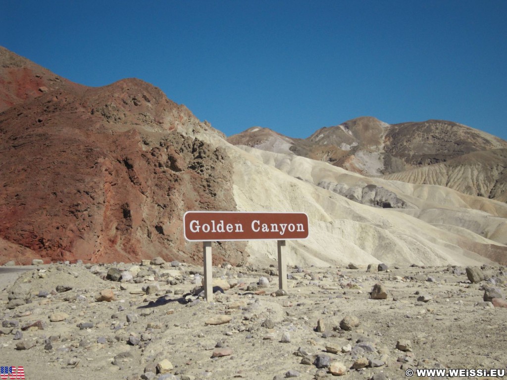 Death Valley National Park. - Schild, Tafel, Death-Valley-Nationalpark, Golden Canyon - (Furnace Creek, Death Valley, California, Vereinigte Staaten)