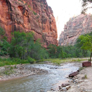 Zion National Park. - Zion National Park, Temple of Sinawava - (Zion Lodge, Virgin, Utah, Vereinigte Staaten)