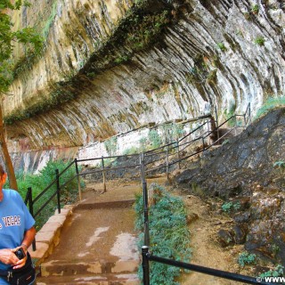 Zion National Park. Weeping Rock - Zion National Park. - Sandstein, Zion National Park, Weeping Rock - WEISSINGER Erwin - (Zion Lodge, Virgin, Utah, Vereinigte Staaten)