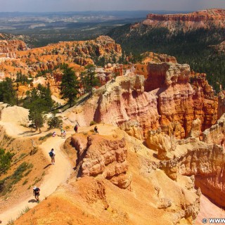 Bryce Canyon National Park. Sunrise Point - Bryce Canyon National Park. - Landschaft, Felsen, Sandstein, Sandsteinformationen, Bryce Canyon National Park, Sunrise Point, Hoodoos, Felsnadeln - (Bryce Canyon, Utah, Vereinigte Staaten)