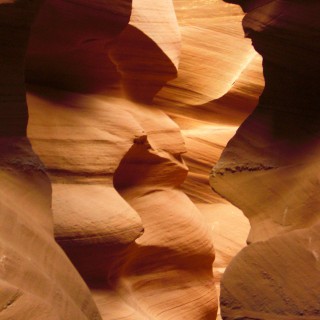 Lower Antelope Canyon. - Sandstein, Canyon, Schlucht, Antelope Canyon, Lower Antelope Canyon, Slot Canyon - (Page, Arizona, Vereinigte Staaten)