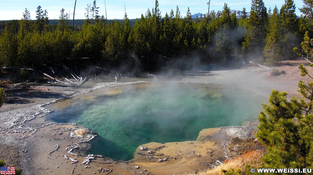 Yellowstone-Nationalpark. Emerald Spring, Norris Geyser Basin - Yellowstone-Nationalpark. - Norris Geyser Basin, Emerald Spring - (Canyon Junction, Yellowstone National Park, Wyoming, Vereinigte Staaten)