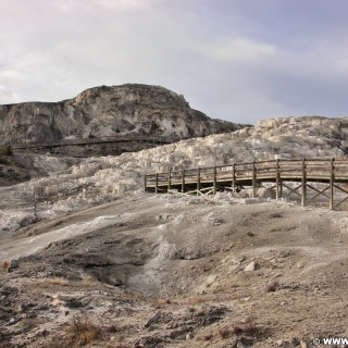 Yellowstone-Nationalpark. Minerva Terrace, Mammoth Hot Springs - Yellowstone-Nationalpark. - Lower Terraces, Mammoth Hot Springs, Minerva Terrace, Sinter-Terrassen - (Mammoth, Yellowstone National Park, Wyoming, Vereinigte Staaten)