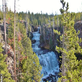 Yellowstone-Nationalpark. Kepler Cascades. - Wasserfall, Kepler Cascades - (West Thumb, Moran, Wyoming, Vereinigte Staaten)